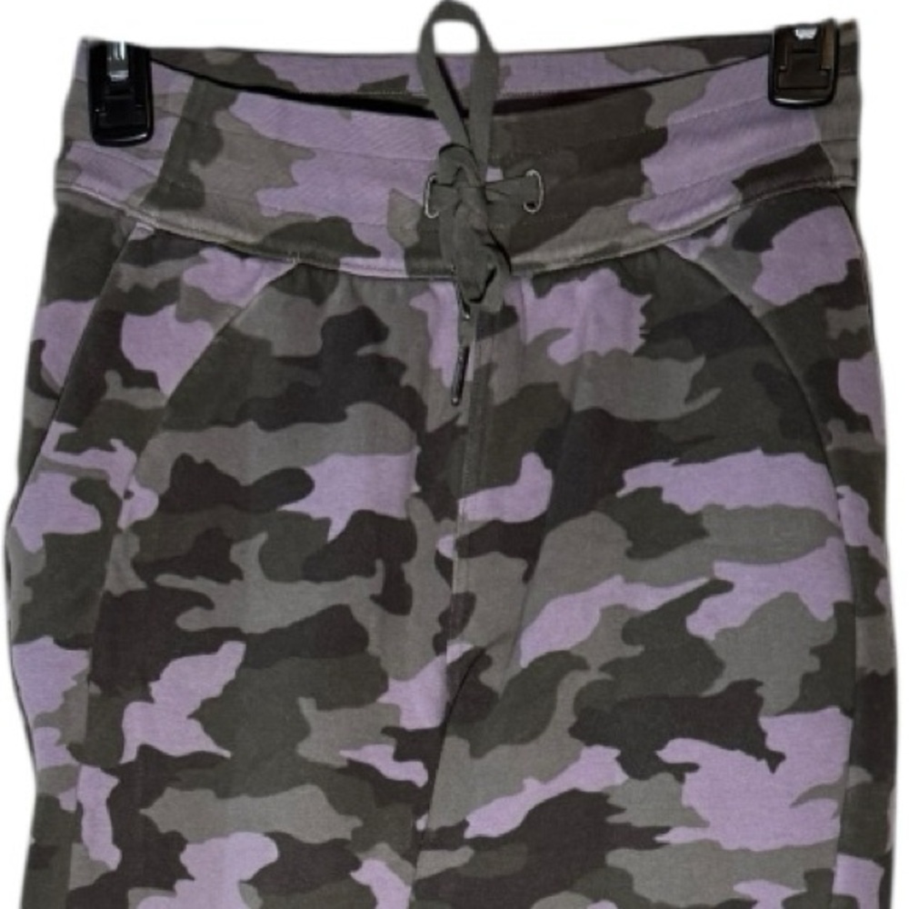 LULULEMON Scuba Heritage 365 Camo Dusky Lavende HR Fleece 28" Joggers Size 4 - Picture 8 of 13